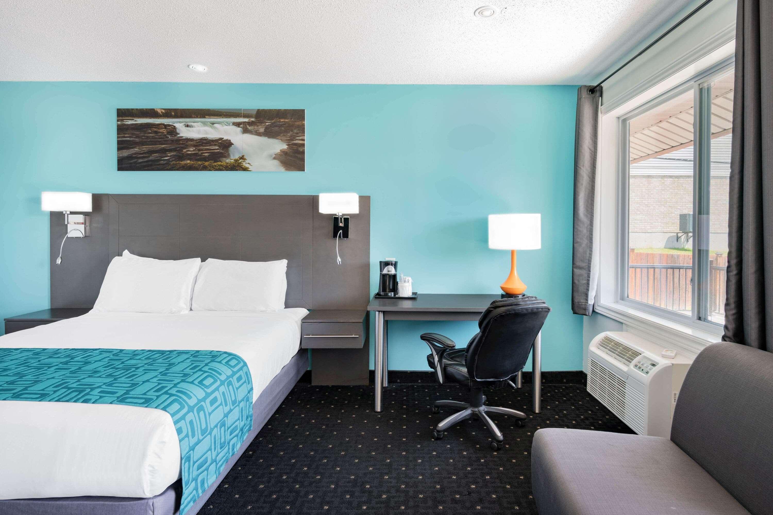 Howard Johnson By Wyndham Gananoque Exteriör bild