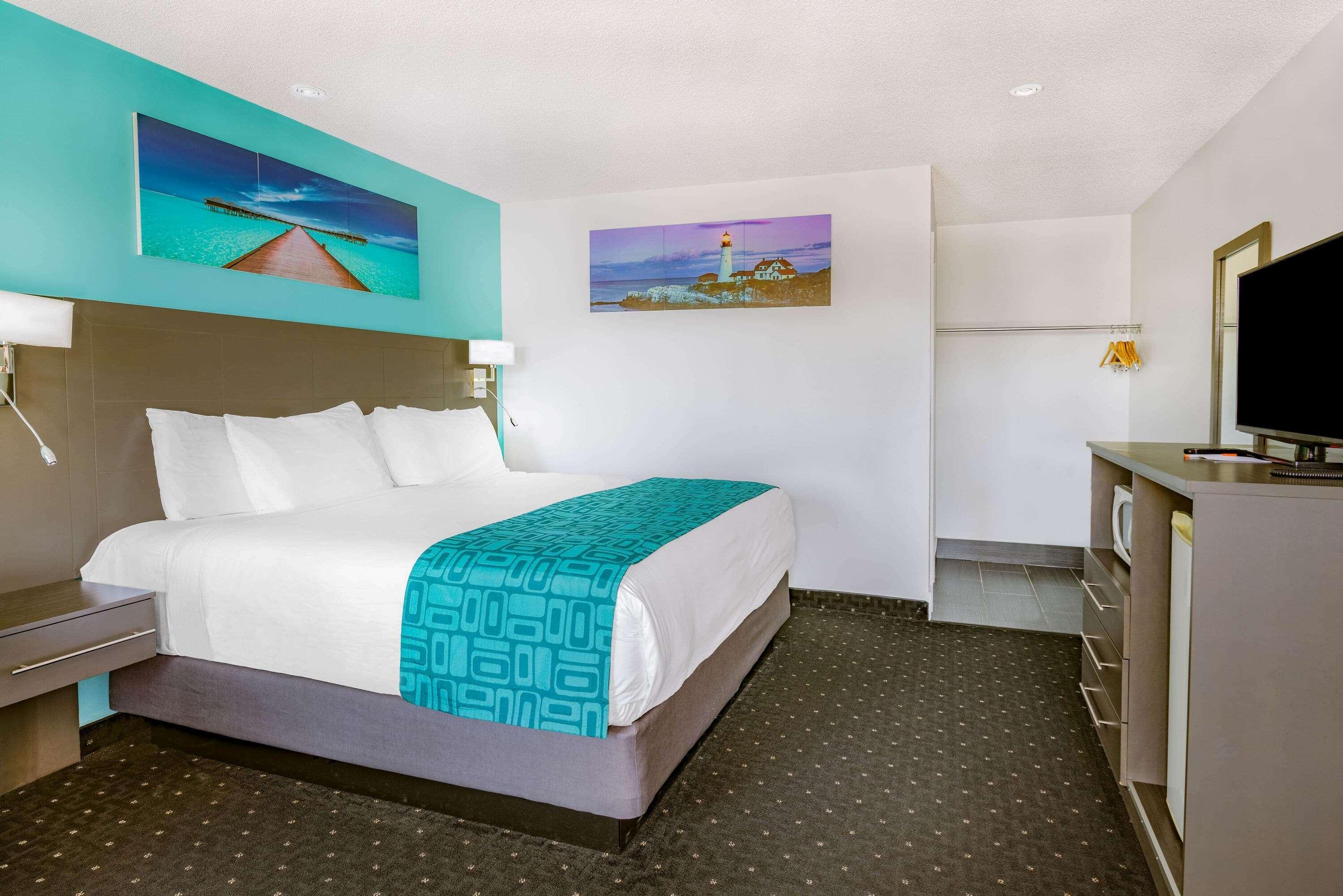Howard Johnson By Wyndham Gananoque Exteriör bild