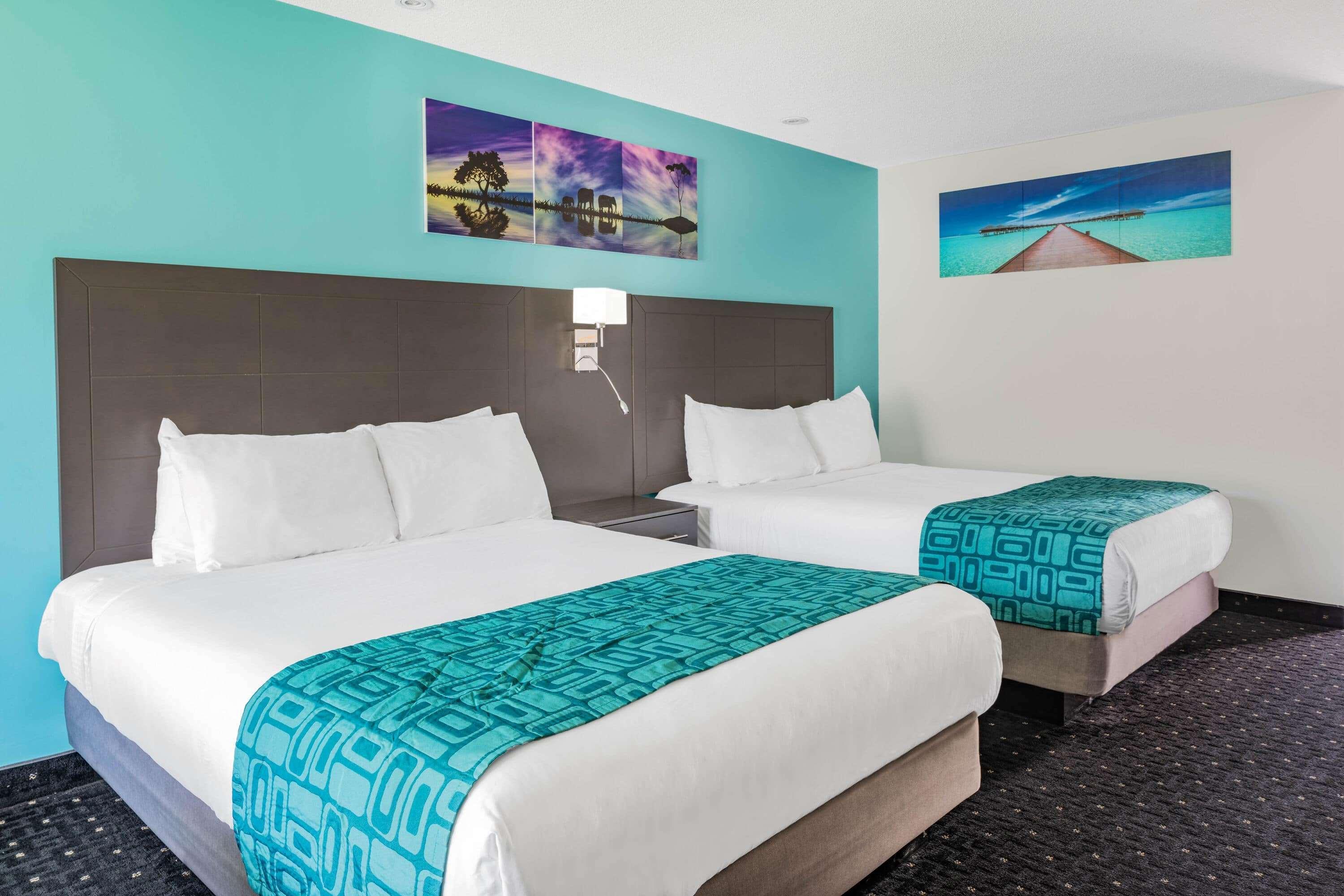 Howard Johnson By Wyndham Gananoque Exteriör bild